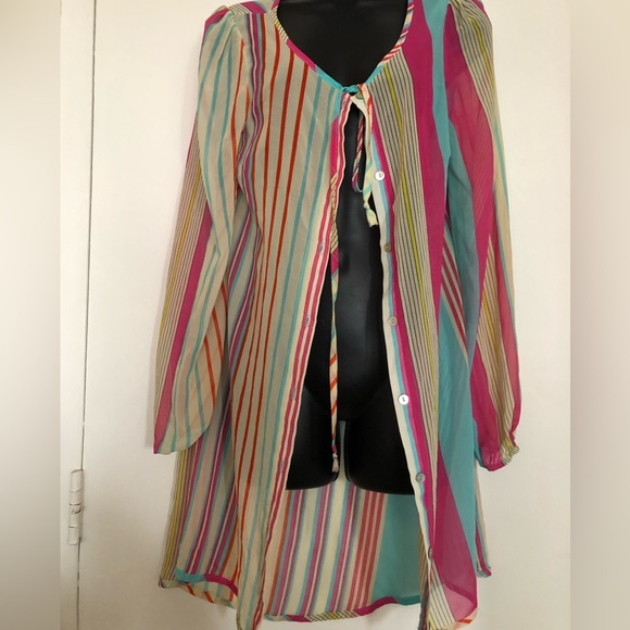 Colorful blouse - Picture 6 of 12